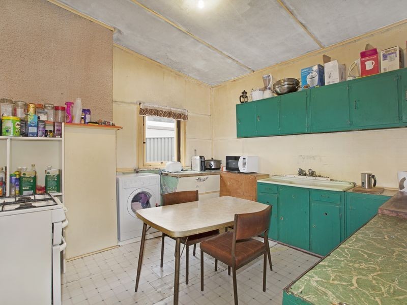 27 Medora Street, Cabarita NSW 2137