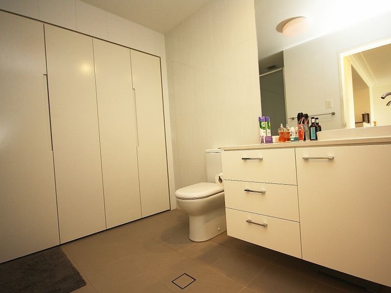 505/2 Rosewater Circuit, Breakfast Point NSW 2137