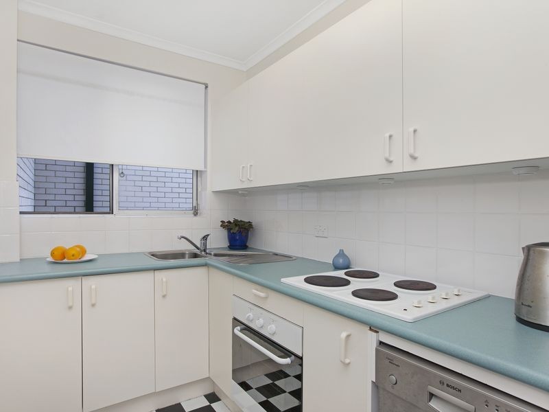 13/2 Evelyn Avenue, Concord NSW 2137