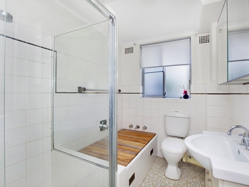 13/2 Evelyn Avenue, Concord NSW 2137