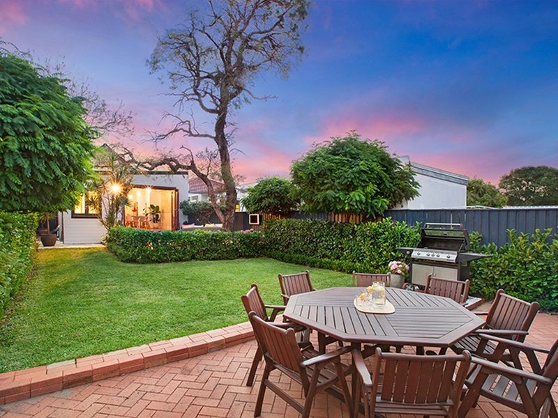 27 David Street, Concord NSW 2137