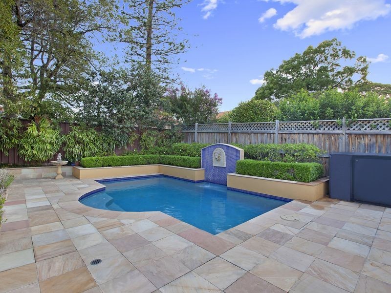 10 Iandra Street, Concord West NSW 2138