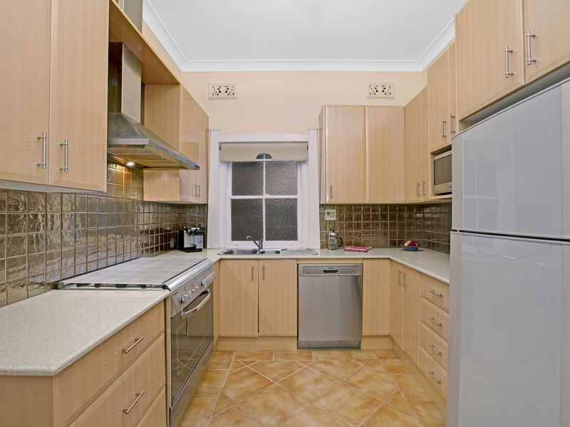 10 Iandra Street, Concord West NSW 2138