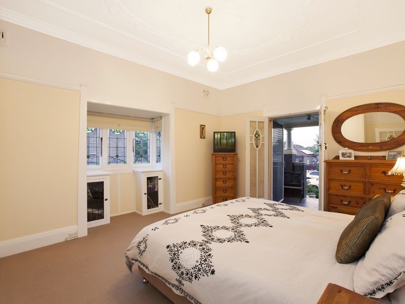 10 Iandra Street, Concord West NSW 2138