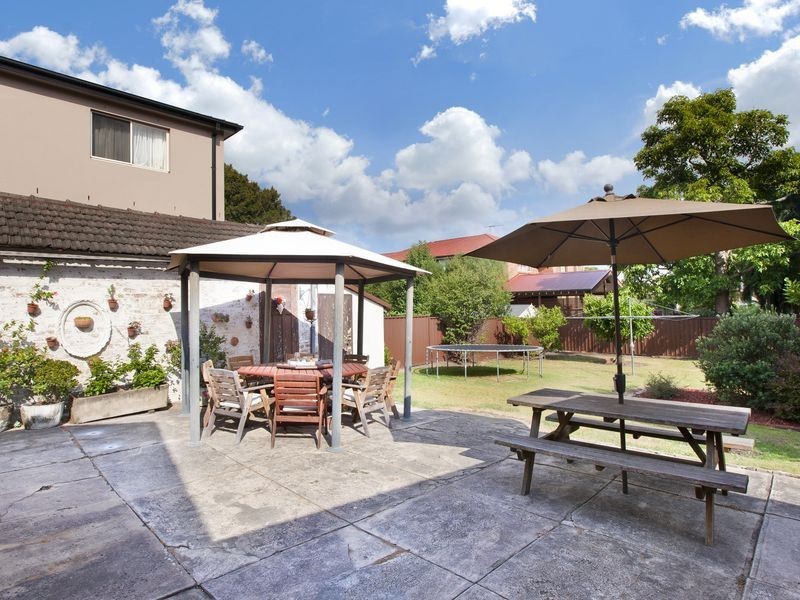 31 Shortland Avenue, Strathfield NSW 2135