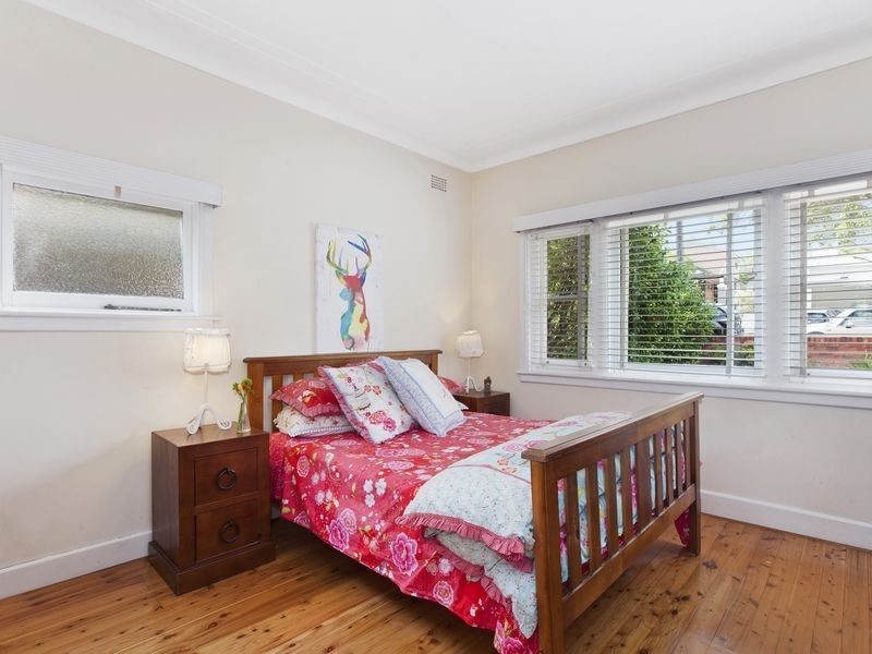 31 Shortland Avenue, Strathfield NSW 2135