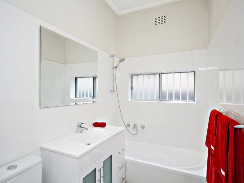 7 Clermont Avenue, Concord NSW 2137