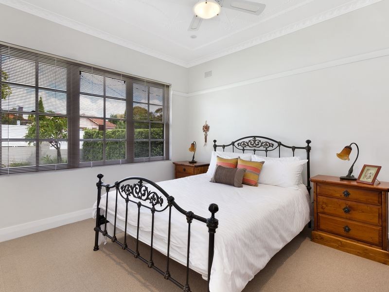 21 Fremont Street, Concord West NSW 2138