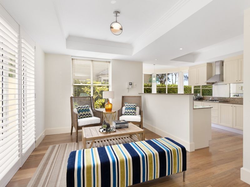 10 Jacaranda Drive, Cabarita NSW 2137