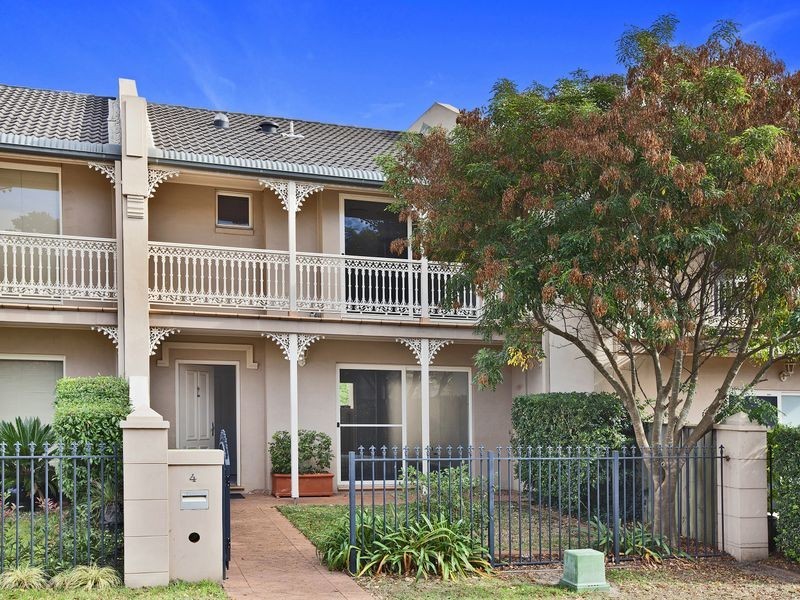 4 Charlton Drive, Rhodes NSW 2138