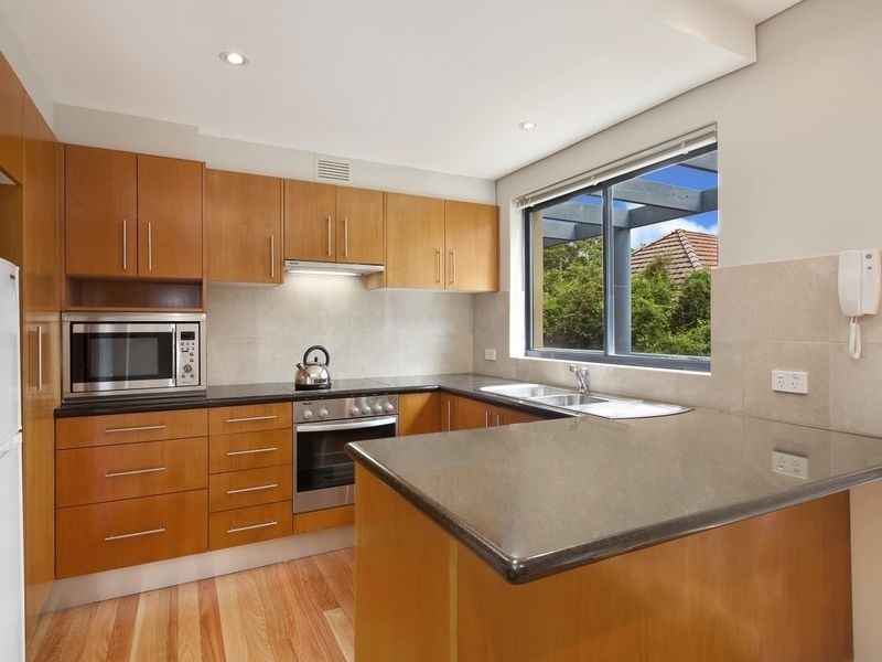 4/25 Blaxland Road, Rhodes NSW 2138