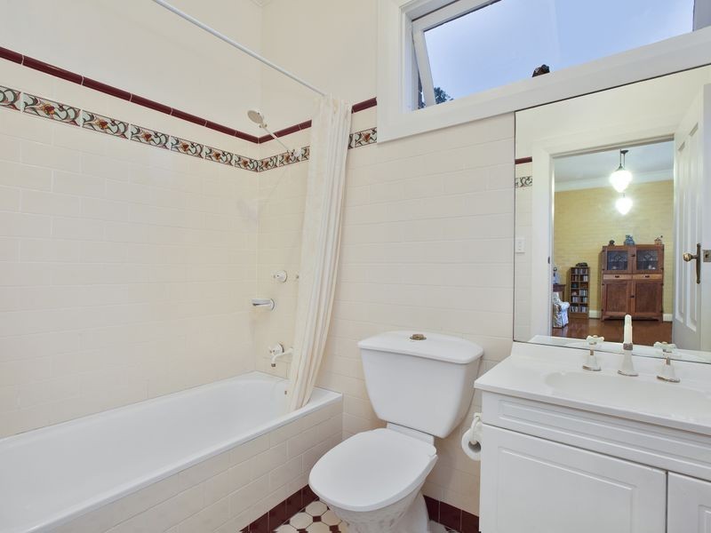 37 Kingston Avenue, Concord NSW 2137