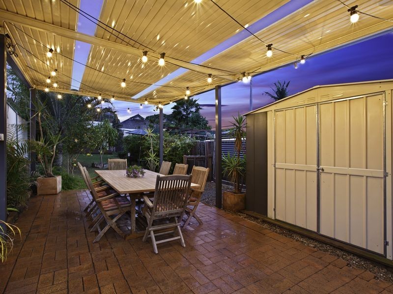 33 Nelson Road, North Strathfield NSW 2137