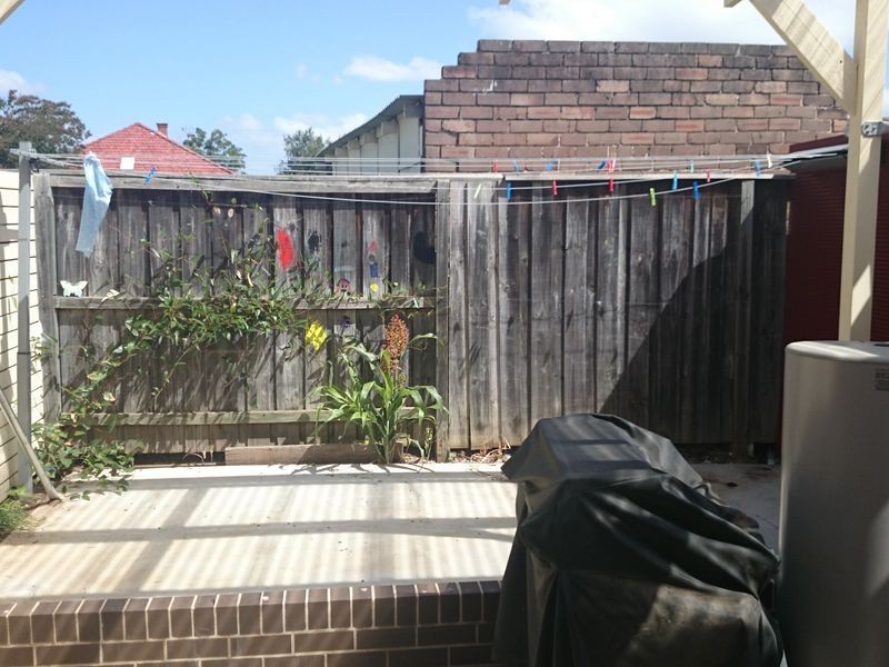 16 Bangalla Rd, Concord West NSW 2138