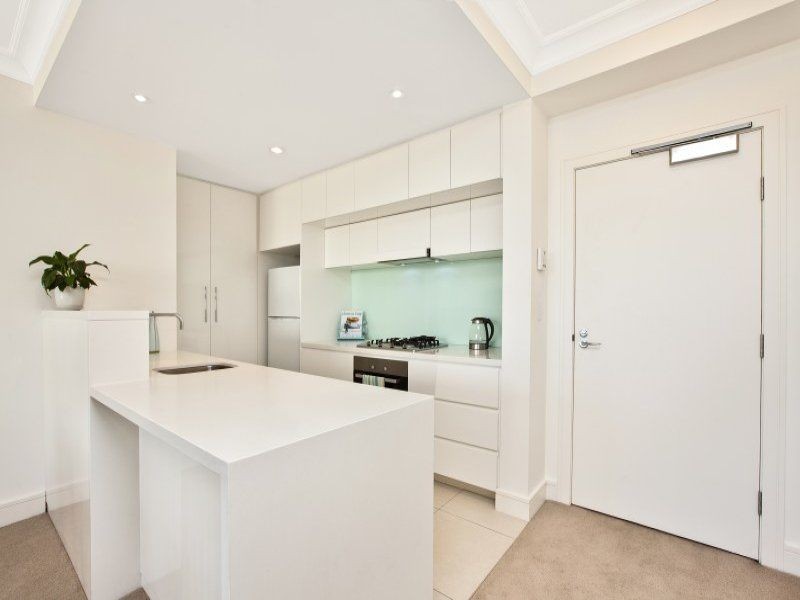 402/3 Palm Avenue, Breakfast Point NSW 2137