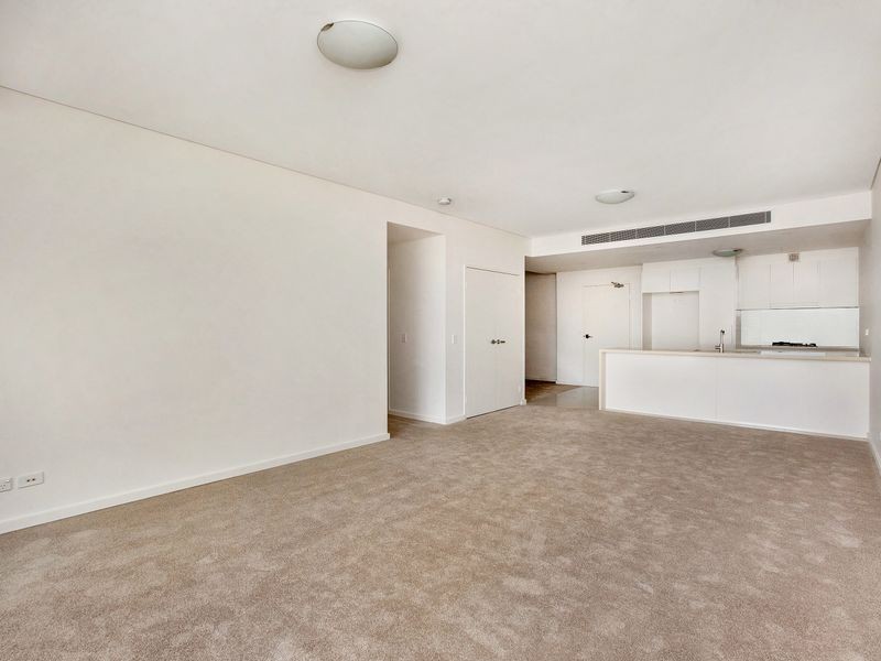 105/7-9 Magnolia Drive, Breakfast Point NSW 2137