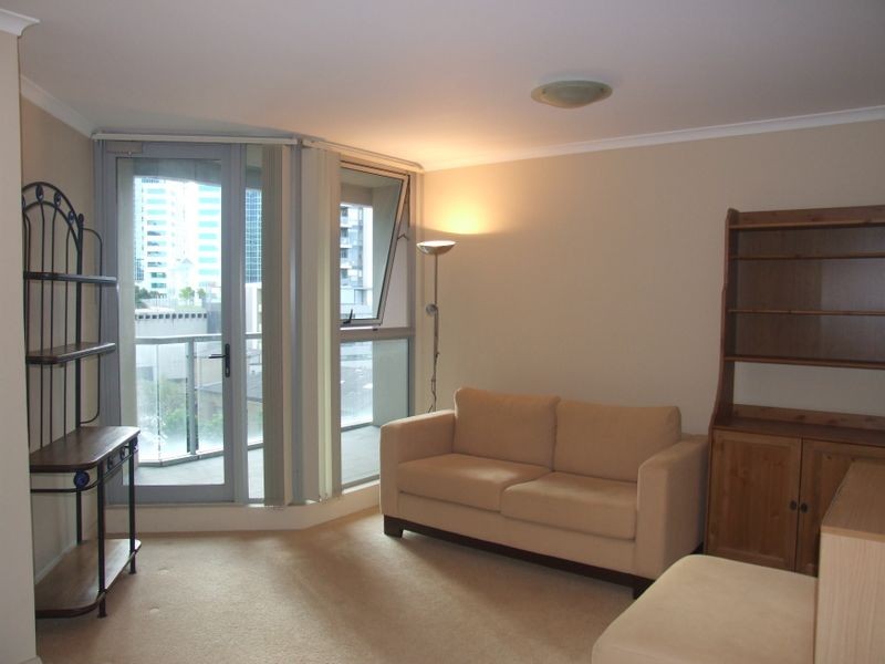 2b Help Street, Chatswood NSW 2067