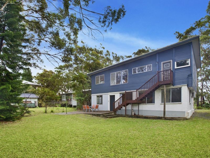 12 Warri Crescent, Macmasters Beach NSW 2251