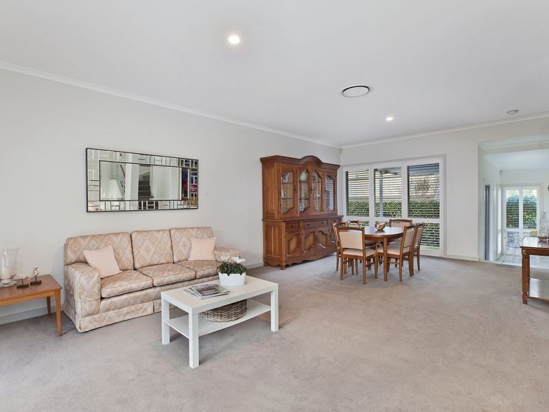 13 Thompson Avenue, Newington NSW 2127