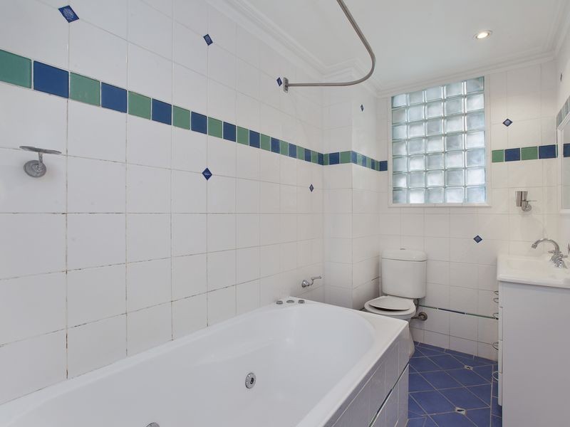 8/15 Burton Street, Concord NSW 2137