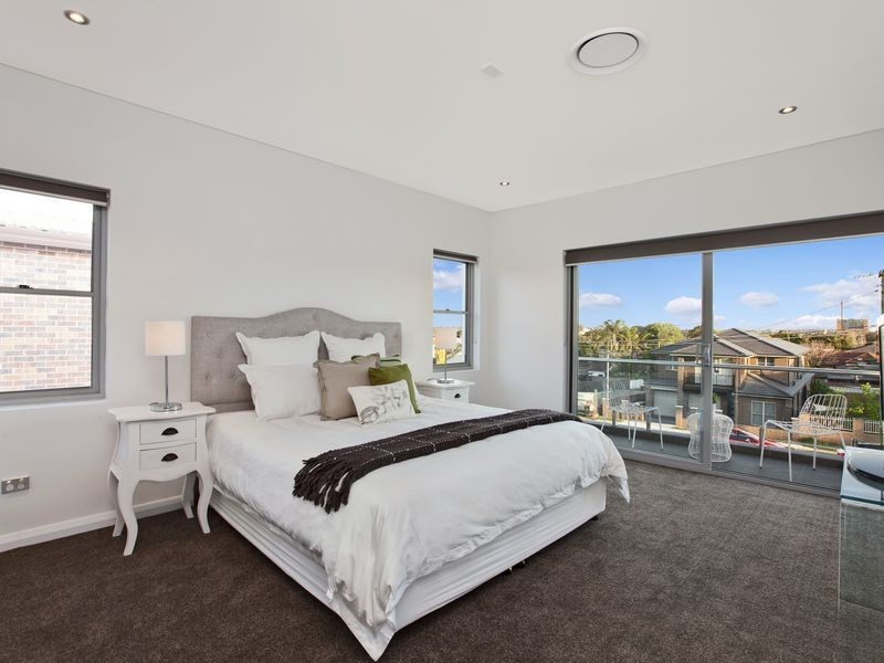 15 Moore Street, Cabarita NSW 2137