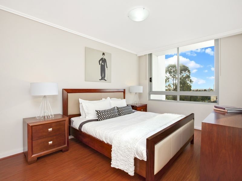 C305/3 Avenue of Europe, Newington NSW 2127