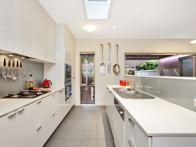 25 Edgewood Crescent, Cabarita NSW 2137