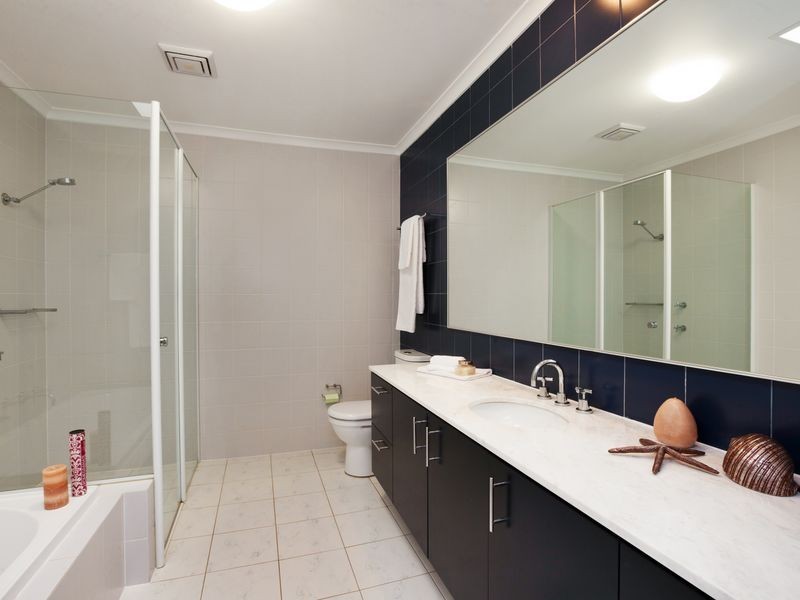 8 Theile Avenue, Newington NSW 2127