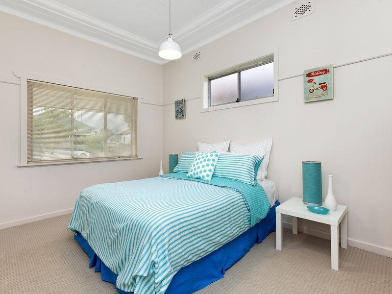 154 Sutherland Street, Mascot NSW 2020