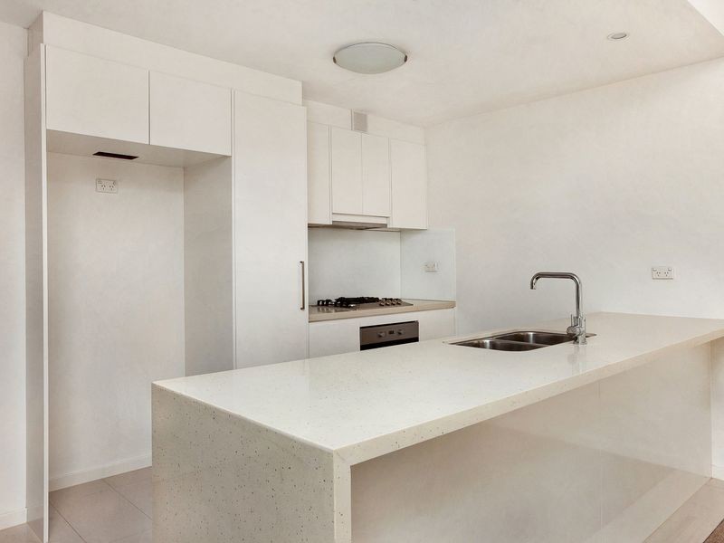 205/7-11 Magnolia Drive, Breakfast Point NSW 2137