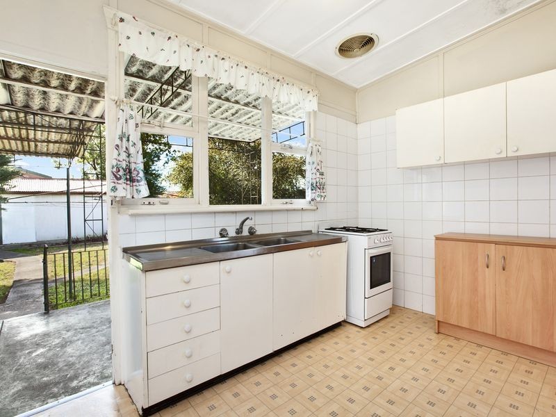 3 Crane Street, Concord NSW 2137