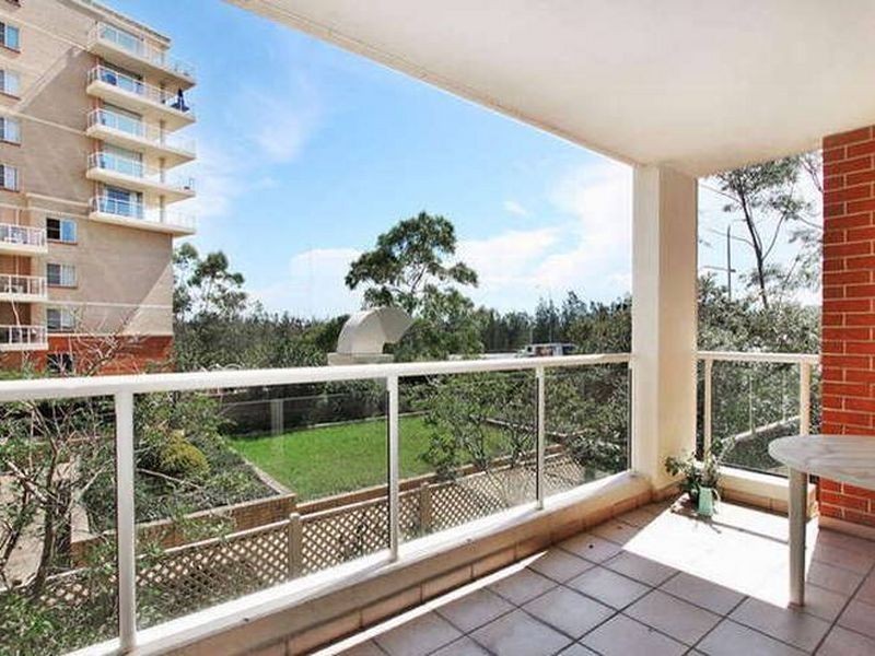 104/10 Wentworth Drive, Liberty Grove NSW 2138