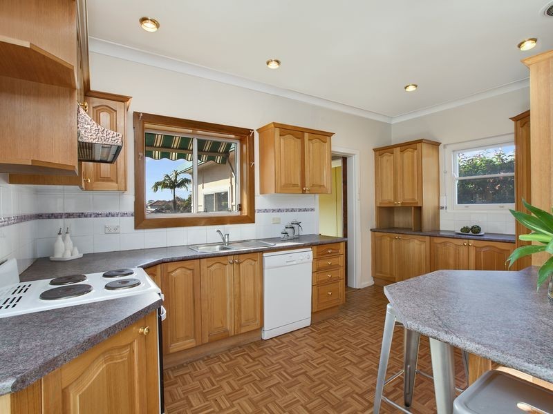 1 Meadow Street, Concord NSW 2137
