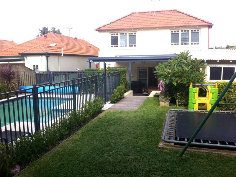 11 Correys Avenue, Concord NSW 2137