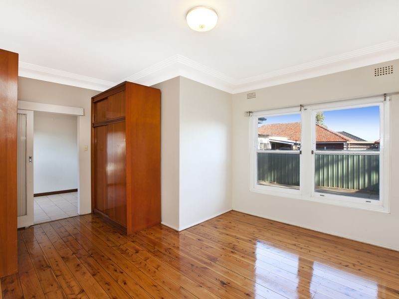 8 Duke Avenue, Concord NSW 2137