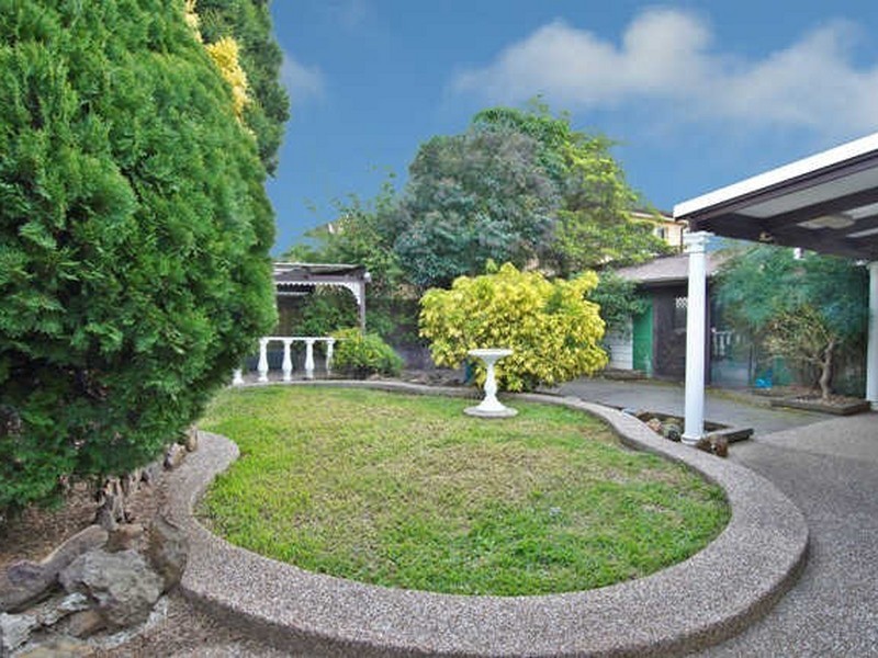 22 Brays Road, Concord NSW 2137