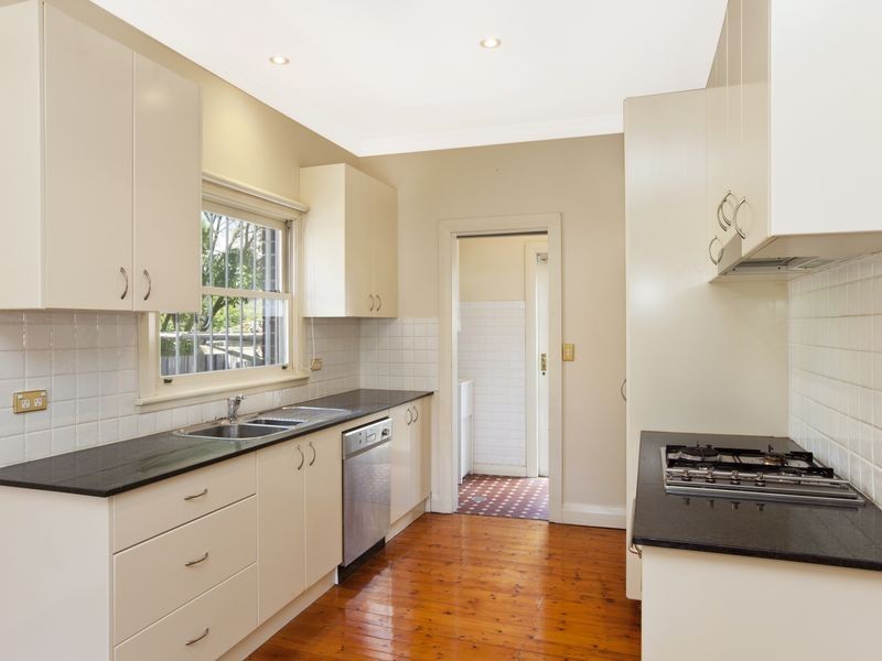 16 Patterson Street, Concord NSW 2137