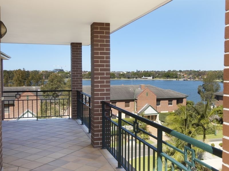 16/247 Burwood Rd, Concord NSW 2137