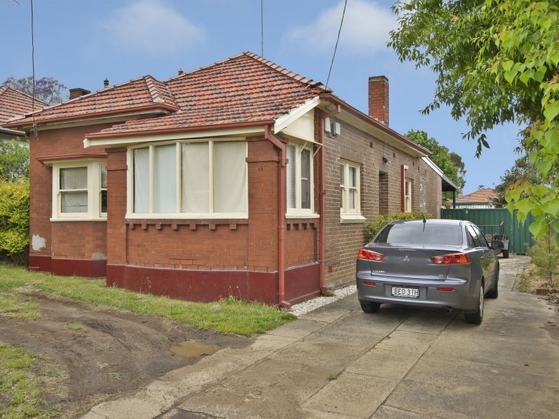 18 Pomeroy St, North Strathfield NSW 2137