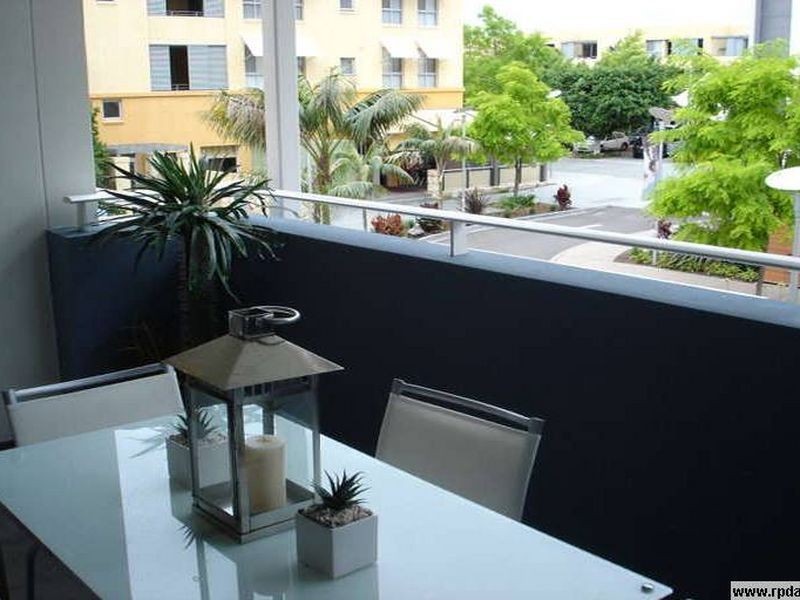 2 The Crescent, Wentworth Point NSW 2127