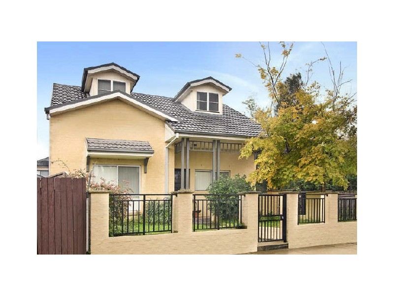 1/70B Miles Street, Mascot NSW 2020