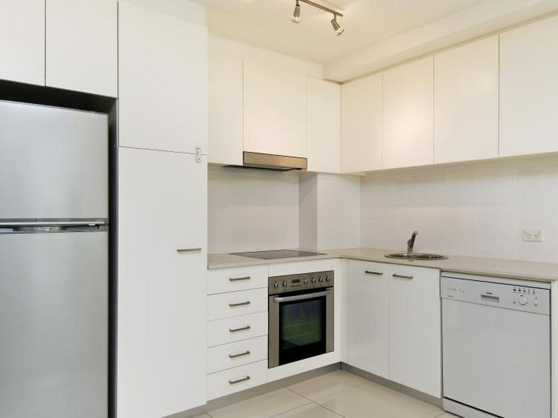 4/233 Cope Street, Waterloo NSW 2017
