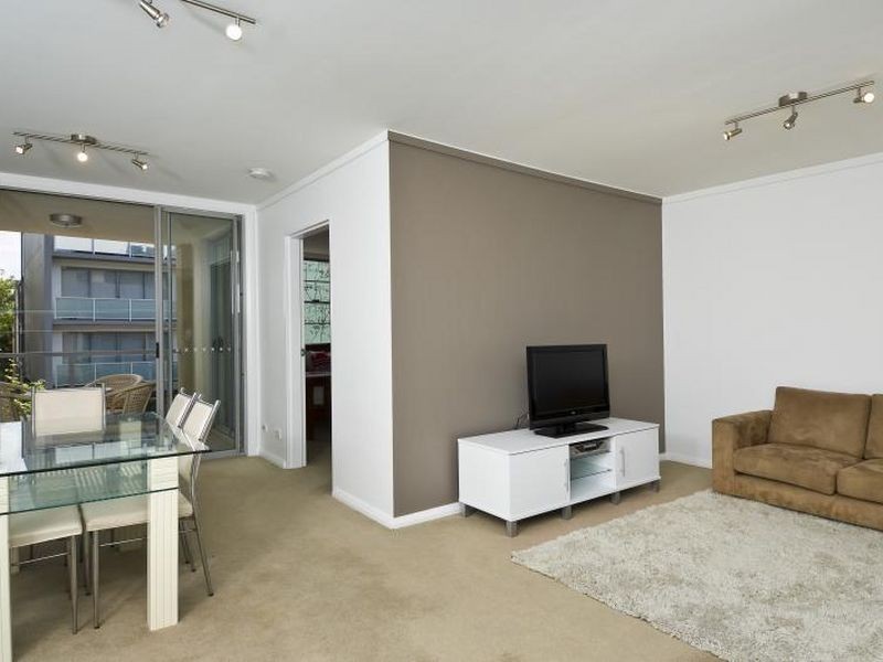4/233 Cope Street, Waterloo NSW 2017