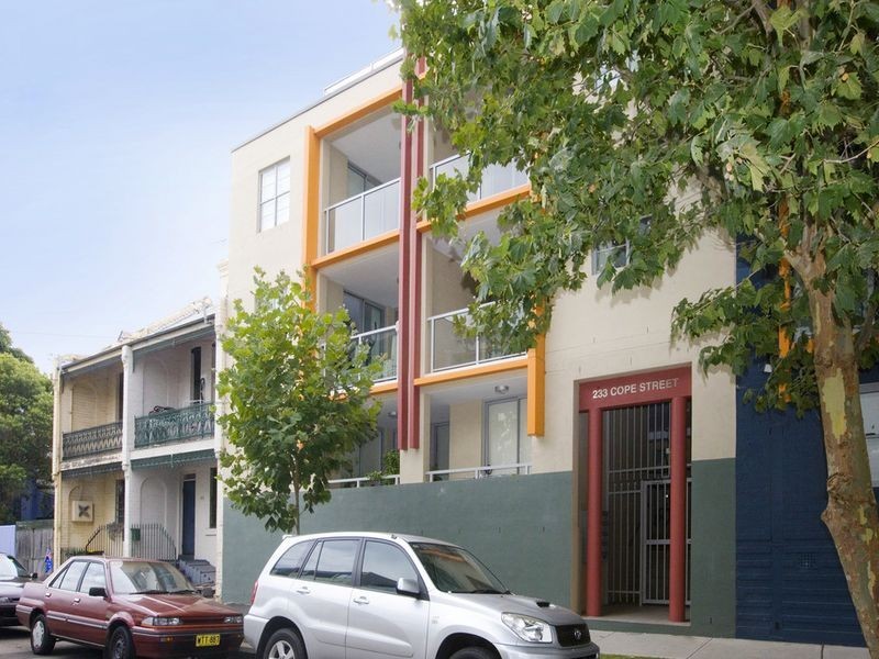 4/233 Cope Street, Waterloo NSW 2017