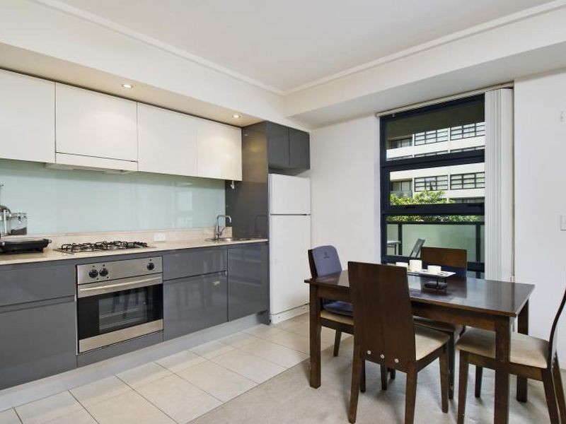 E106/2-6 Mandible Street, Alexandria NSW 2015