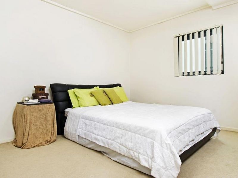 E106/2-6 Mandible Street, Alexandria NSW 2015