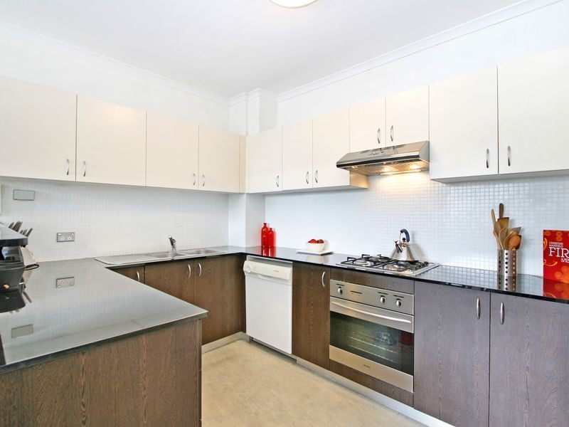 15/4 Gillespie Avenue, Alexandria NSW 2015