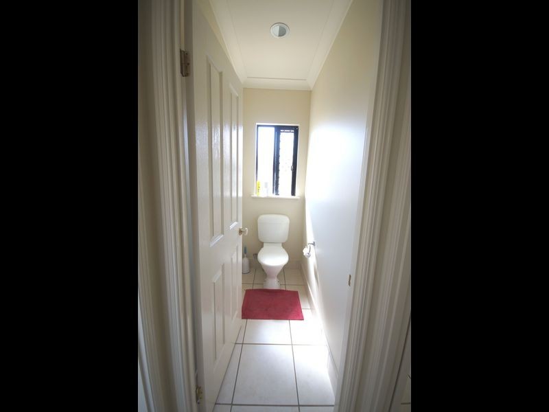 3 Acacia Cl, Tully Heads QLD 4854