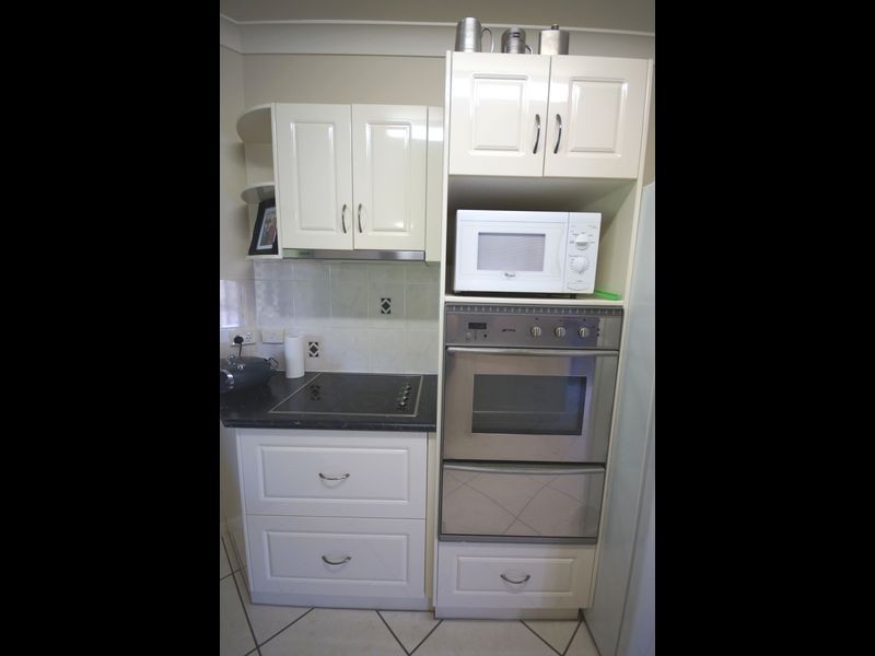 3 Acacia Cl, Tully Heads QLD 4854