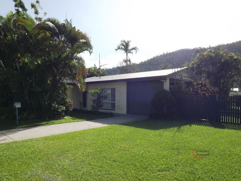 1 Pease Street, Tully QLD 4854